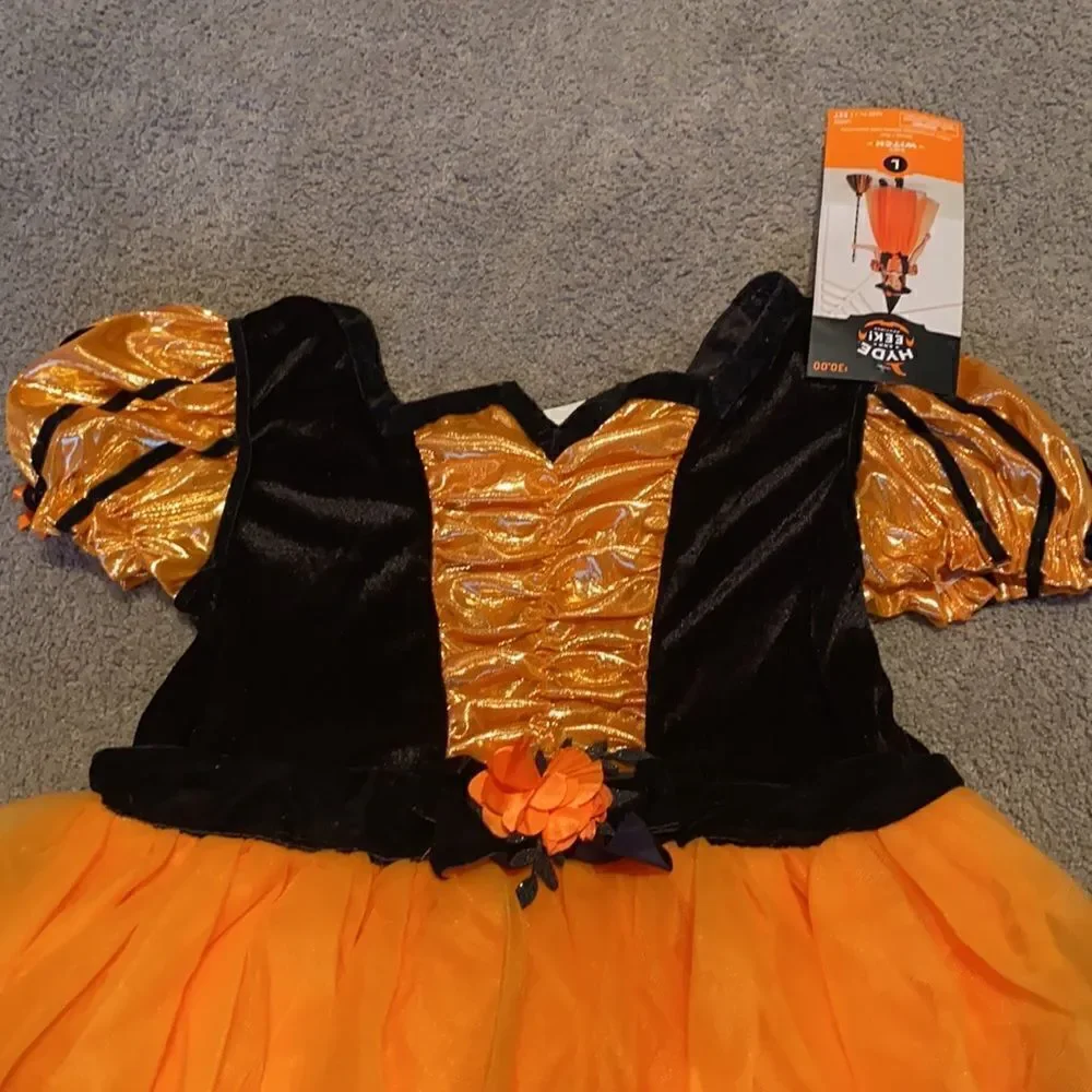 Kids Witch Halloween Costume Size L NWT